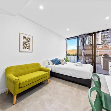 Arthur Hotel Bondi Junction No Reception And House Keeping No Sofa Bed Sydney Exterior foto