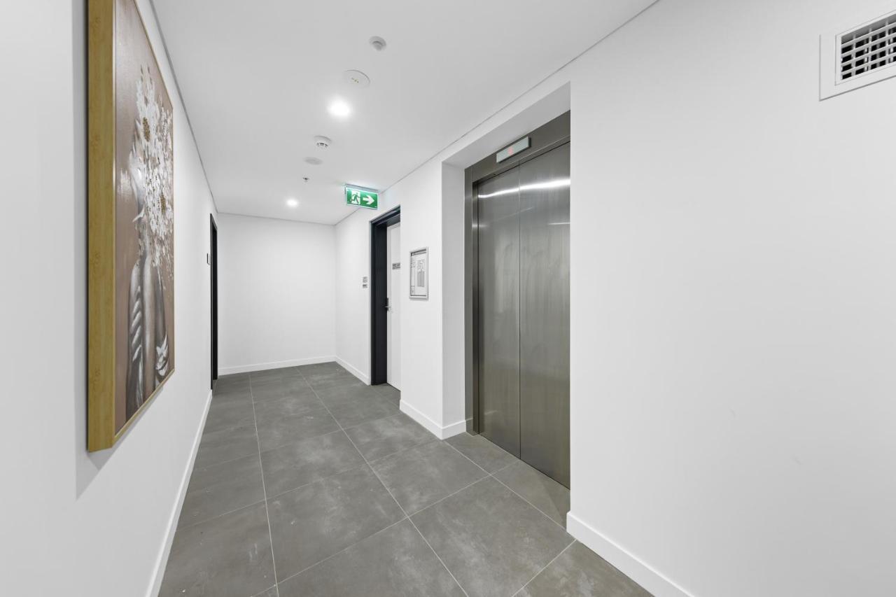 Arthur Hotel Bondi Junction No Reception And House Keeping No Sofa Bed Sydney Exterior foto
